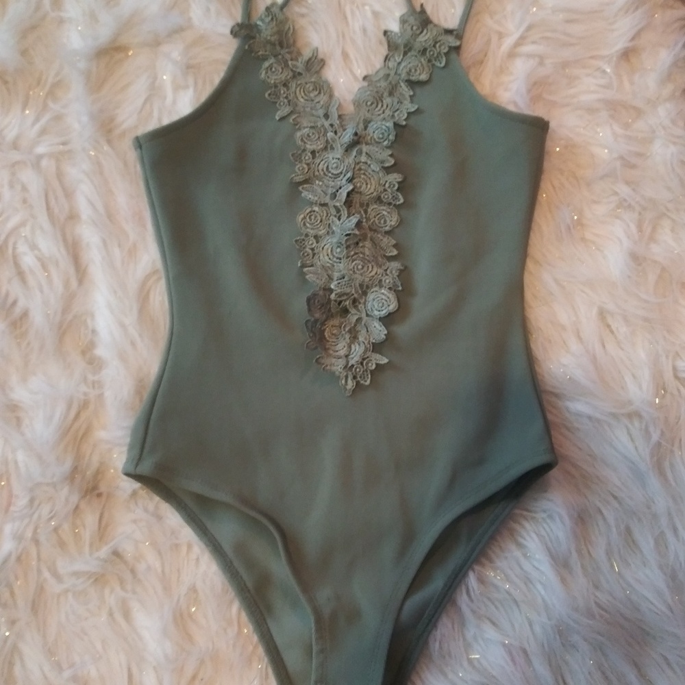 Top Shop size small body suit